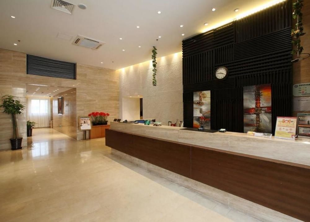 Ji Hotel Shanghai Jingan Temple Kangding Road Exterior foto